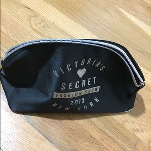 NWT Victoria Secret  MakeUP Bag